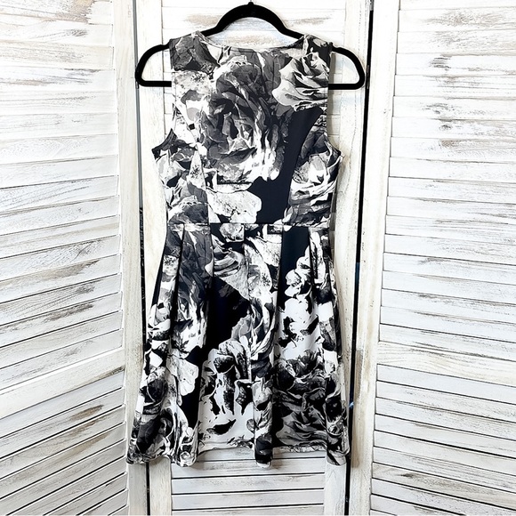 APT 9 | Black White Floral Sleeveless High Neck Mini Dress - Picture 5 of 6